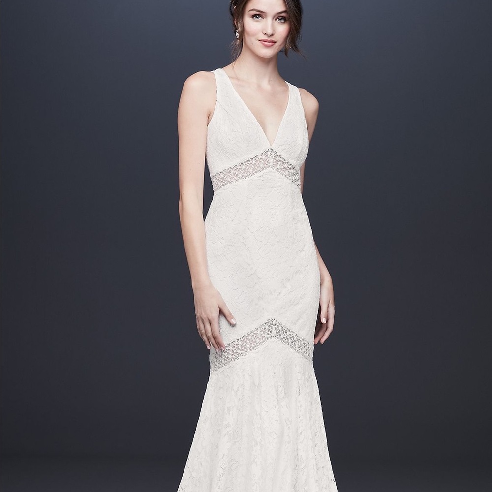 Galina Lace Wedding Dress